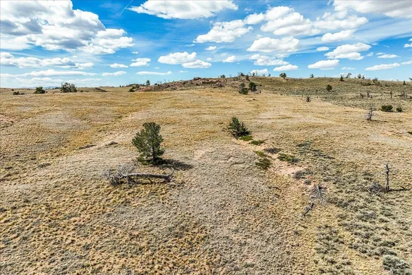 $100,000 | 9 Bear Ridge Road, Buford, WY 82052