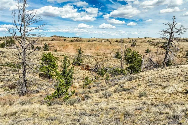 $100,000 | 9 Bear Ridge Road, Buford, WY 82052