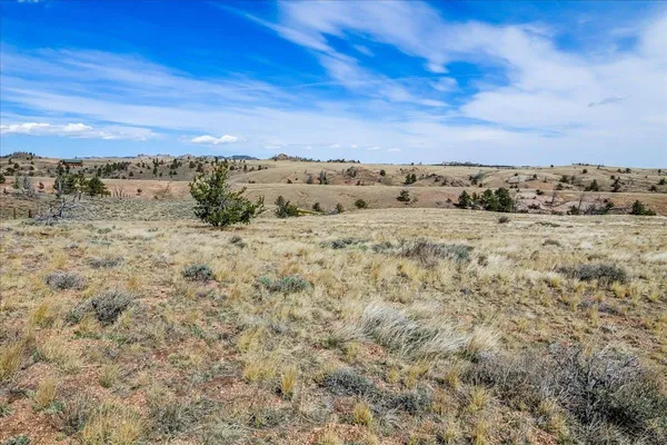 $100,000 | 9 Bear Ridge Road, Buford, WY 82052