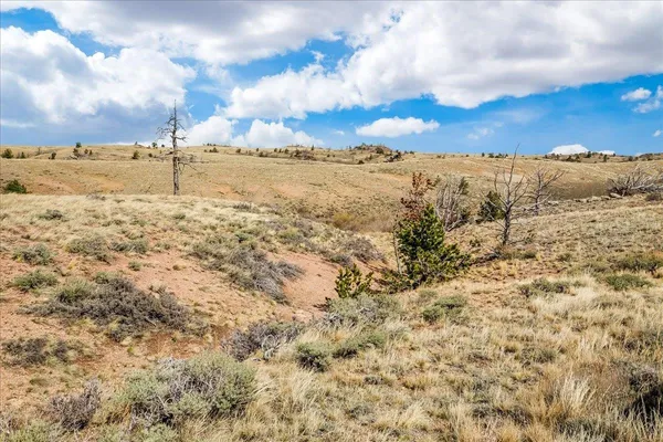 $100,000 | 9 Bear Ridge Road, Buford, WY 82052