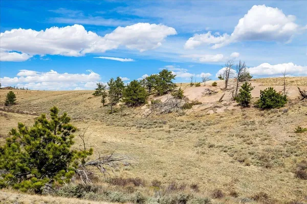 $100,000 | 9 Bear Ridge Road, Buford, WY 82052