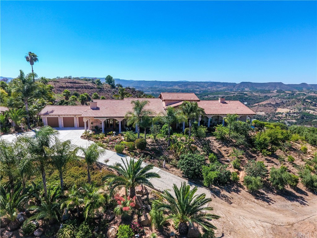 25480 Fuerte Road Temecula, CA 92590 - Photo 1 of 1 Aerial Of Front Of Estate
