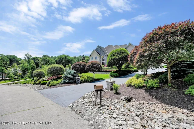 $1,645,000 | 52 Ivywood Drive, Unit L 6, Clarks Summit, PA 18411
