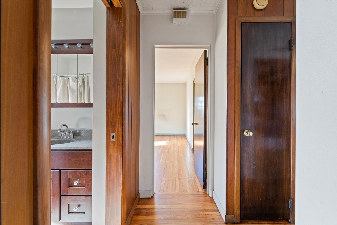 26 Rugby Road Binghamton, NY 13905 - Photo 10 of 32 Gallery Image 10