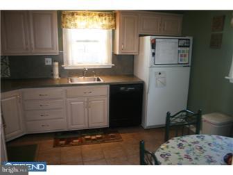 2149 Keith Road Abington, PA 19001 - Photo 3 of 12 Gallery Image 3