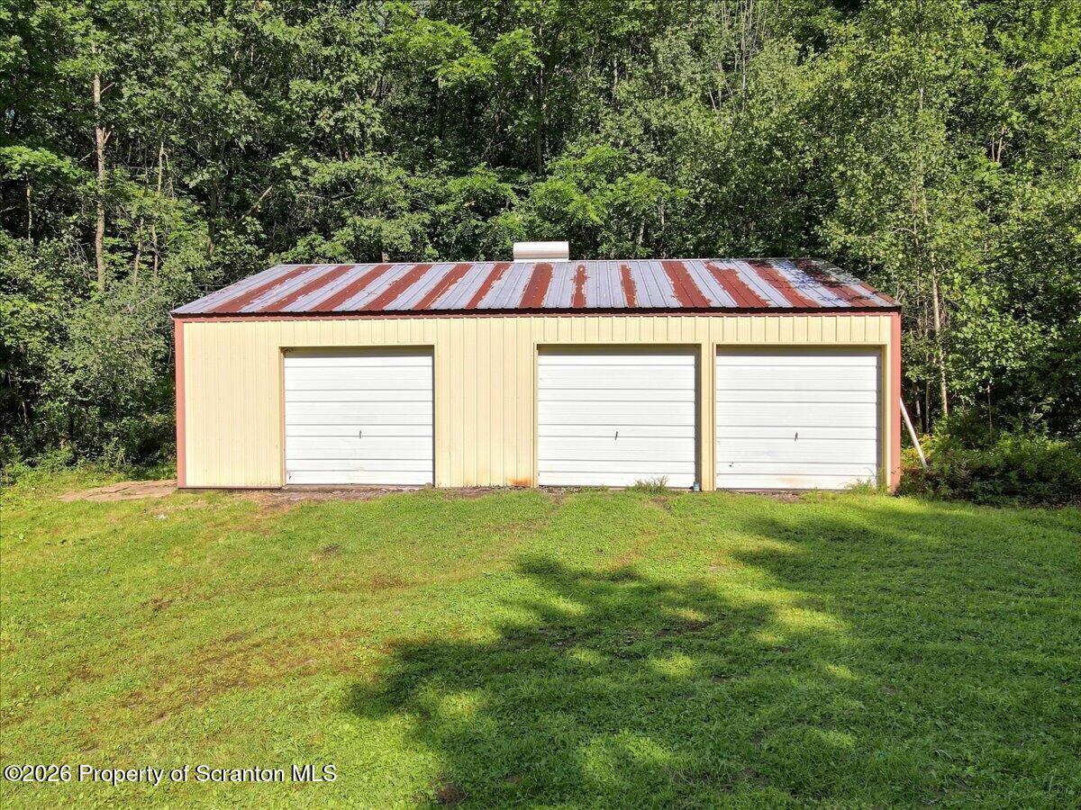 508 Canaan Road Waymart, PA 18472 - Photo 3 of 54 3 car garage