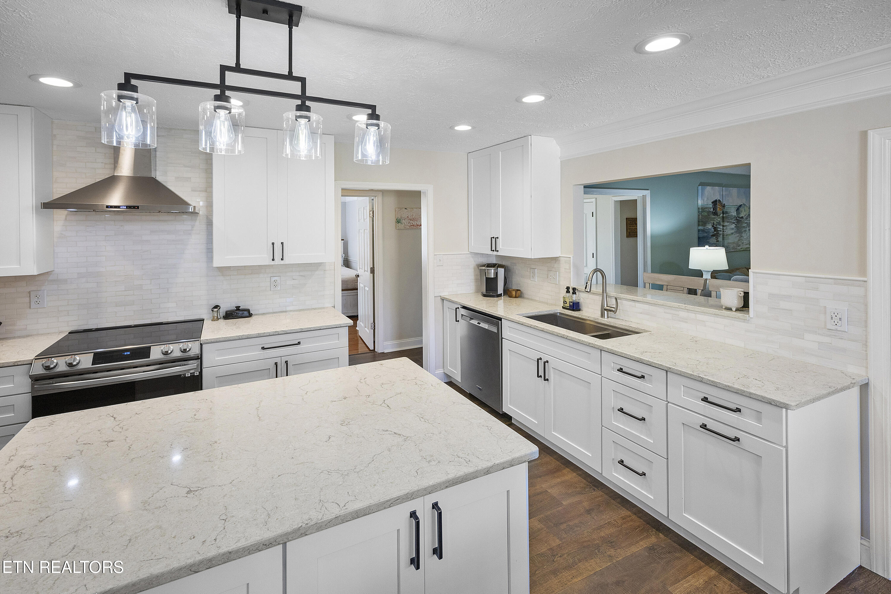5829 Maloneyville Road Corryton, TN 37721 - Photo 4 of 44 Kitchen