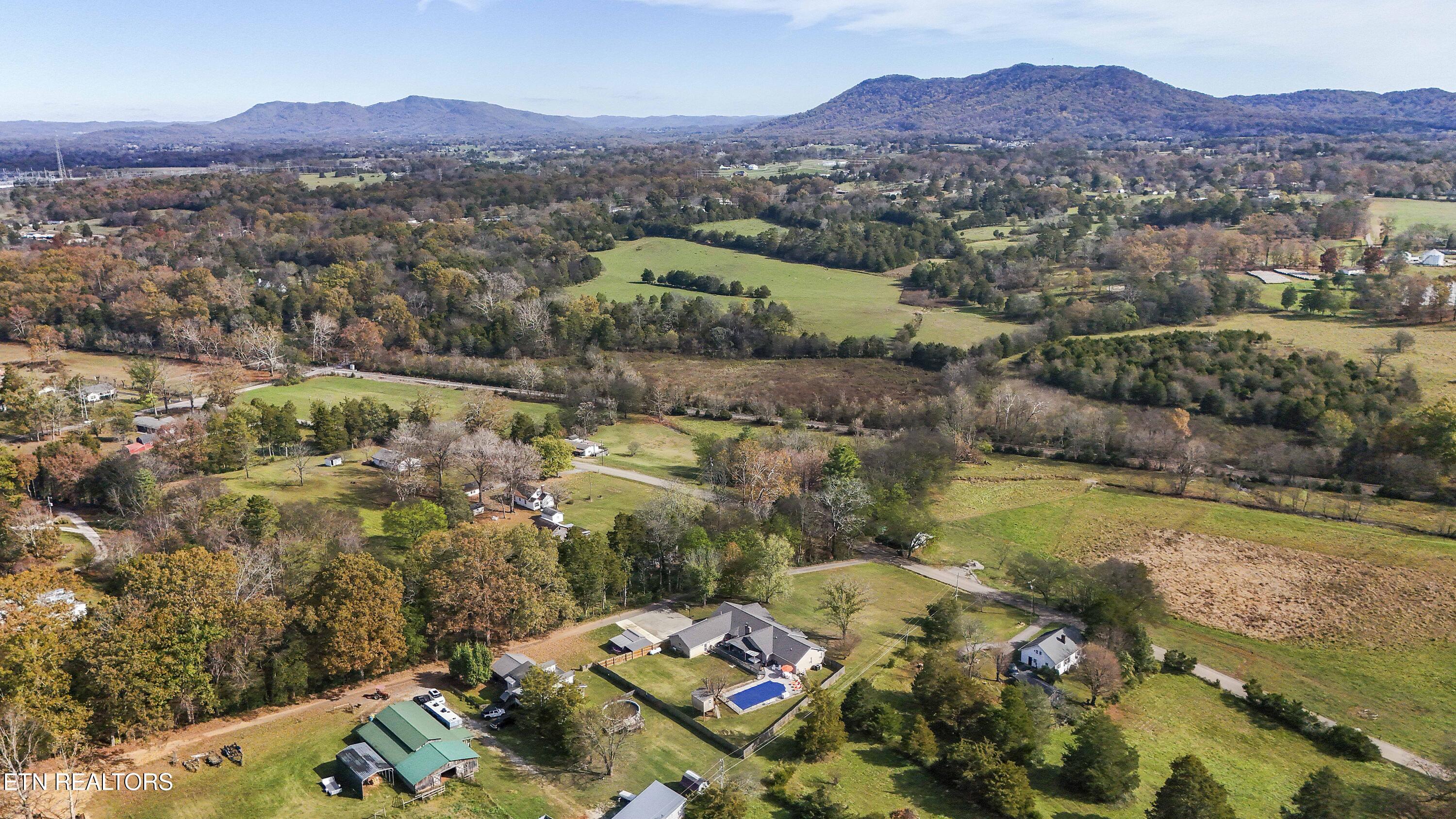 5829 Maloneyville Road Corryton, TN 37721 - Photo 41 of 44 Close to House Mountain