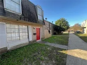 $1,100 | 3320 Kabel Drive, Unit F, New Orleans, LA 70131