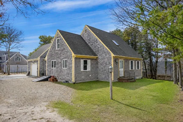 $1,350,000 | 32 Tip Cart Drive, Chatham, MA 02633