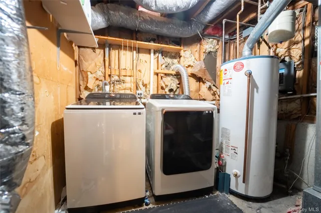 $739,000 | 6 Oxford Street, Islip, NY 11751