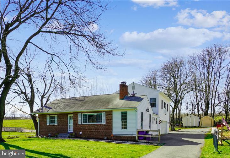 28700 Ridge Road Mount Airy, MD 21771 - Photo 1 of 44