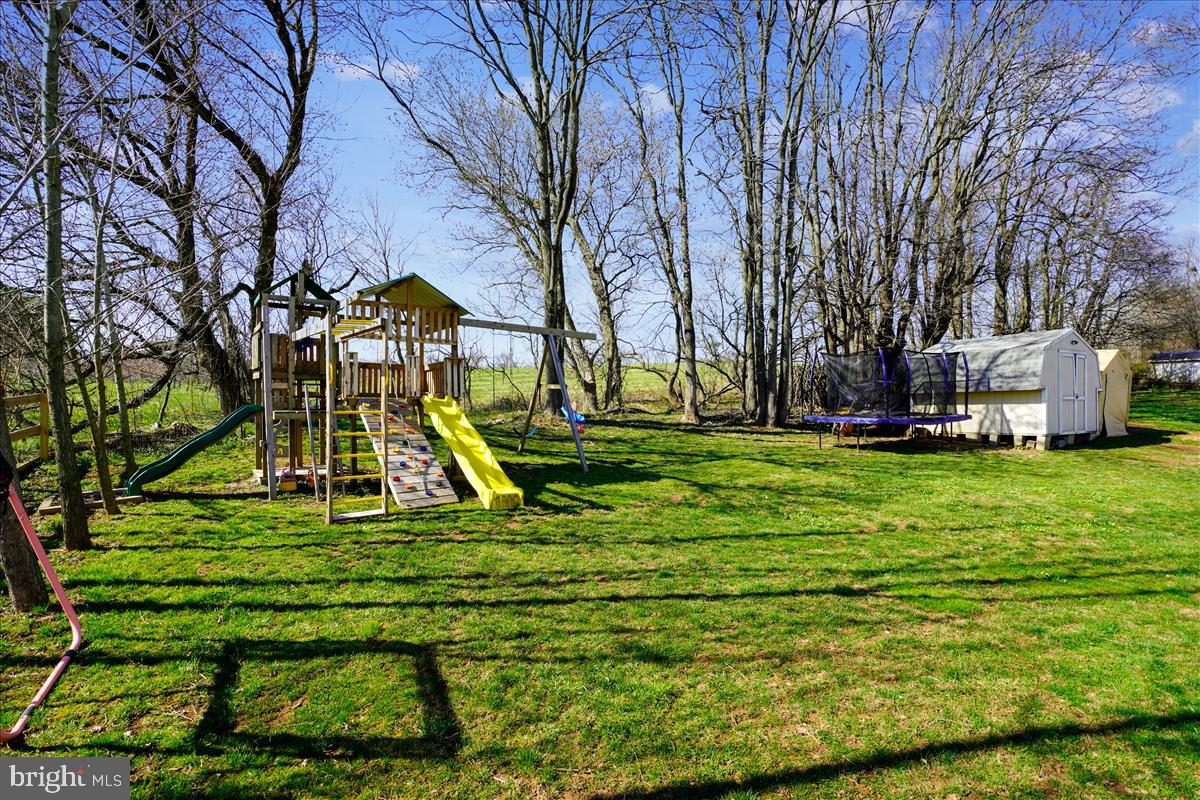 28700 Ridge Road Mount Airy, MD 21771 - Photo 38 of 44 Backyard