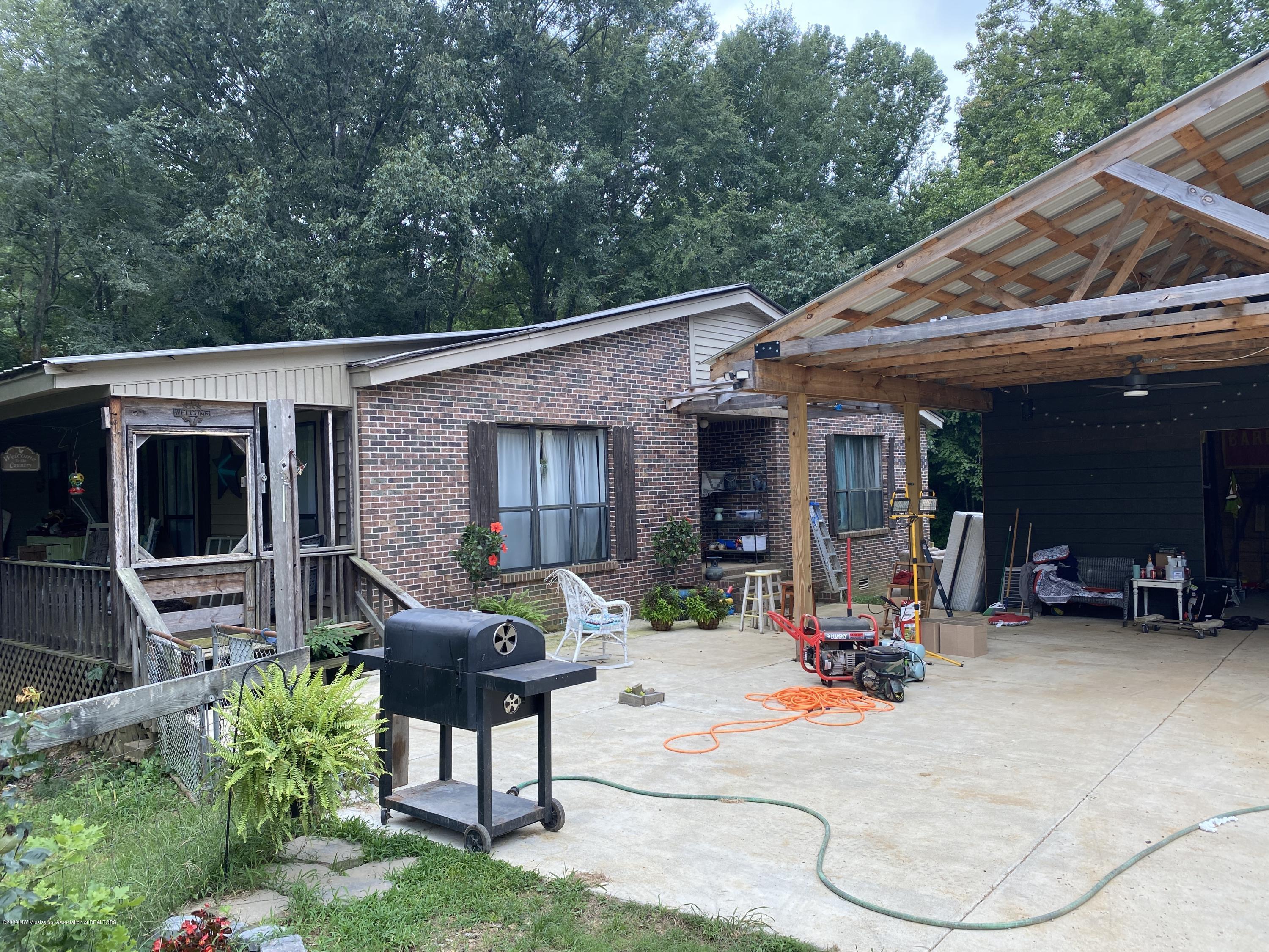 170 Woodview Road Byhalia, MS 38611 - Photo 31 of 32 House