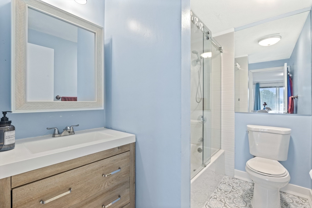 1235 North Shore Road, Unit 2C Revere, MA 02151 - Photo 21 of 24