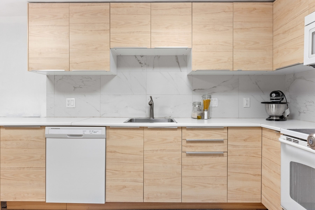 1235 North Shore Road, Unit 2C Revere, MA 02151 - Photo 5 of 24