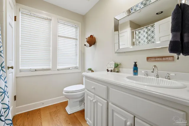 $900,000 | 5931 Mls Lk Boulevard, Pensacola, FL 32526