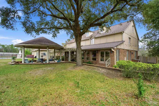 $900,000 | 5931 Mls Lk Boulevard, Pensacola, FL 32526