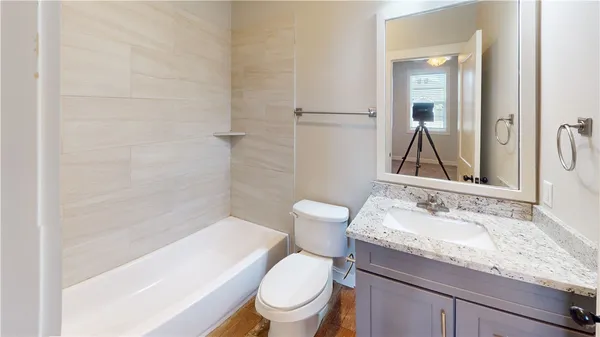 $2,400 | 203 Brentwood Drive East, Unit 36, College Station, TX 77840