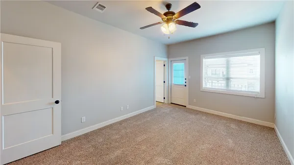 $2,400 | 203 Brentwood Drive East, Unit 36, College Station, TX 77840