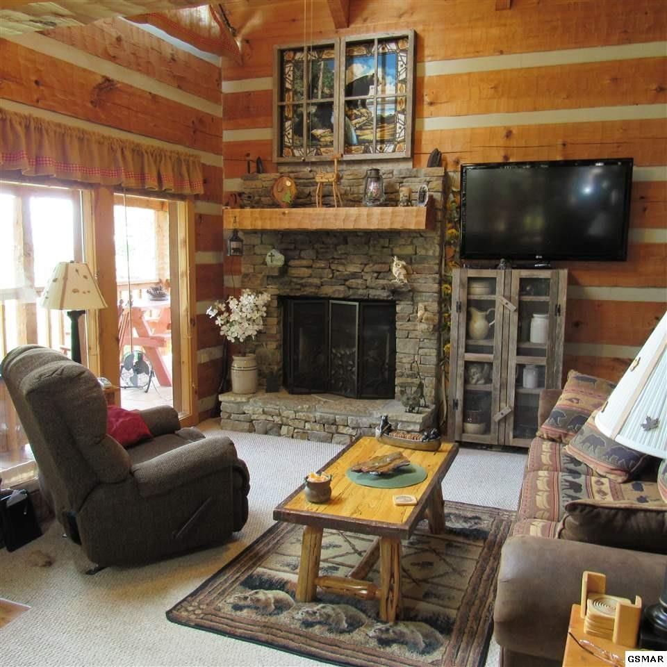 1706 Pine Grove Road Sevierville, TN 37876 - Photo 3 of 18 Gallery Image 3
