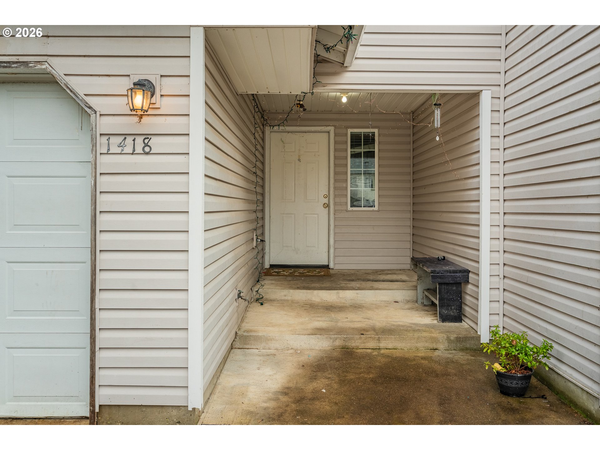 1416 Falcon Loop Independence, OR 97351 - Photo 3 of 48