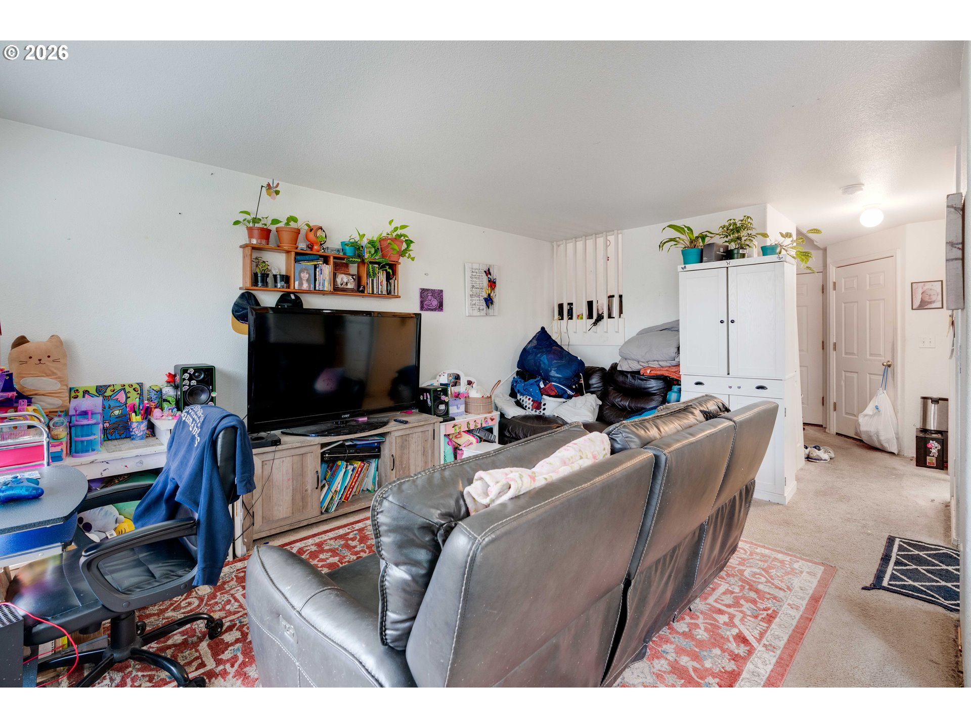 1416 Falcon Loop Independence, OR 97351 - Photo 6 of 48