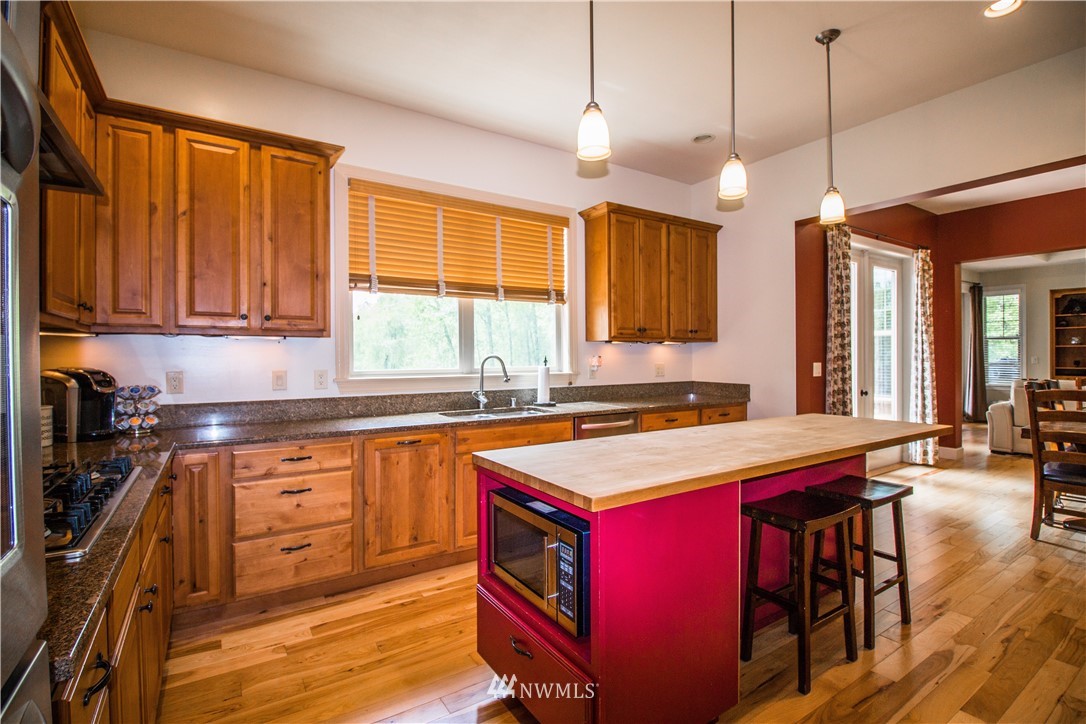 5431 Johnson Point Road Northeast Olympia, WA 98516 - Photo 14 of 25 Gallery Image 14