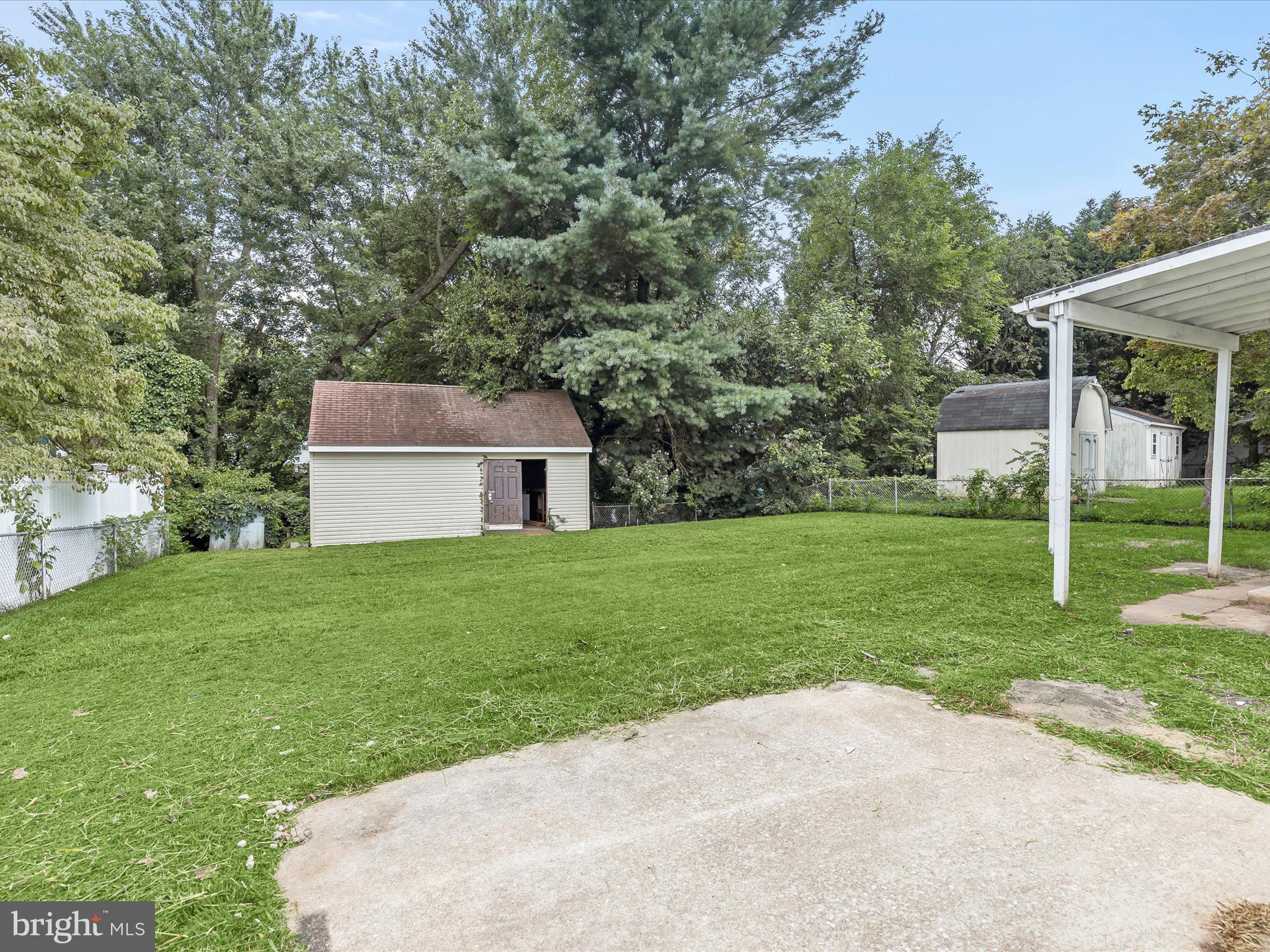 109 Wengate Road Owings Mills, MD 21117 - Photo 22 of 27 Landscaped Grounds