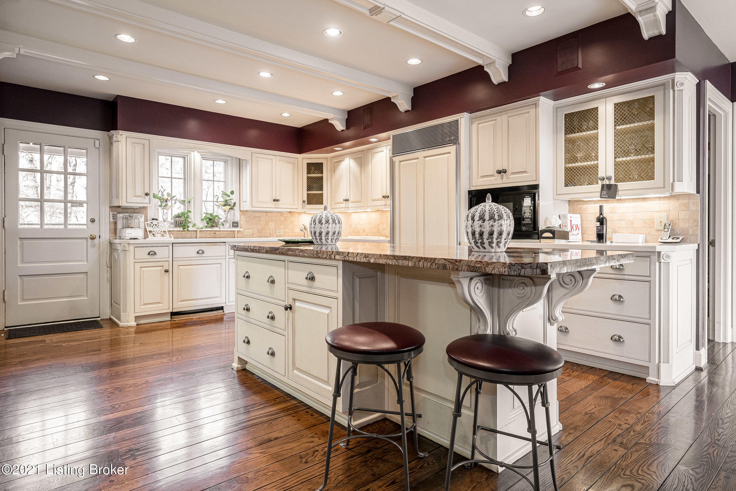 6 Arden Road Glenview, KY 40025 - Photo 19 of 56 Kitchen