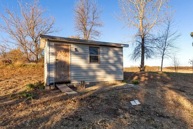 $329,000 | 20232 Tetonka Lake Road, Waterville, MN 56096