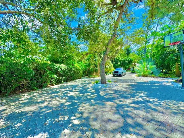 $20,000 | 27281 Tennessee Street, Bonita Springs, FL 34135