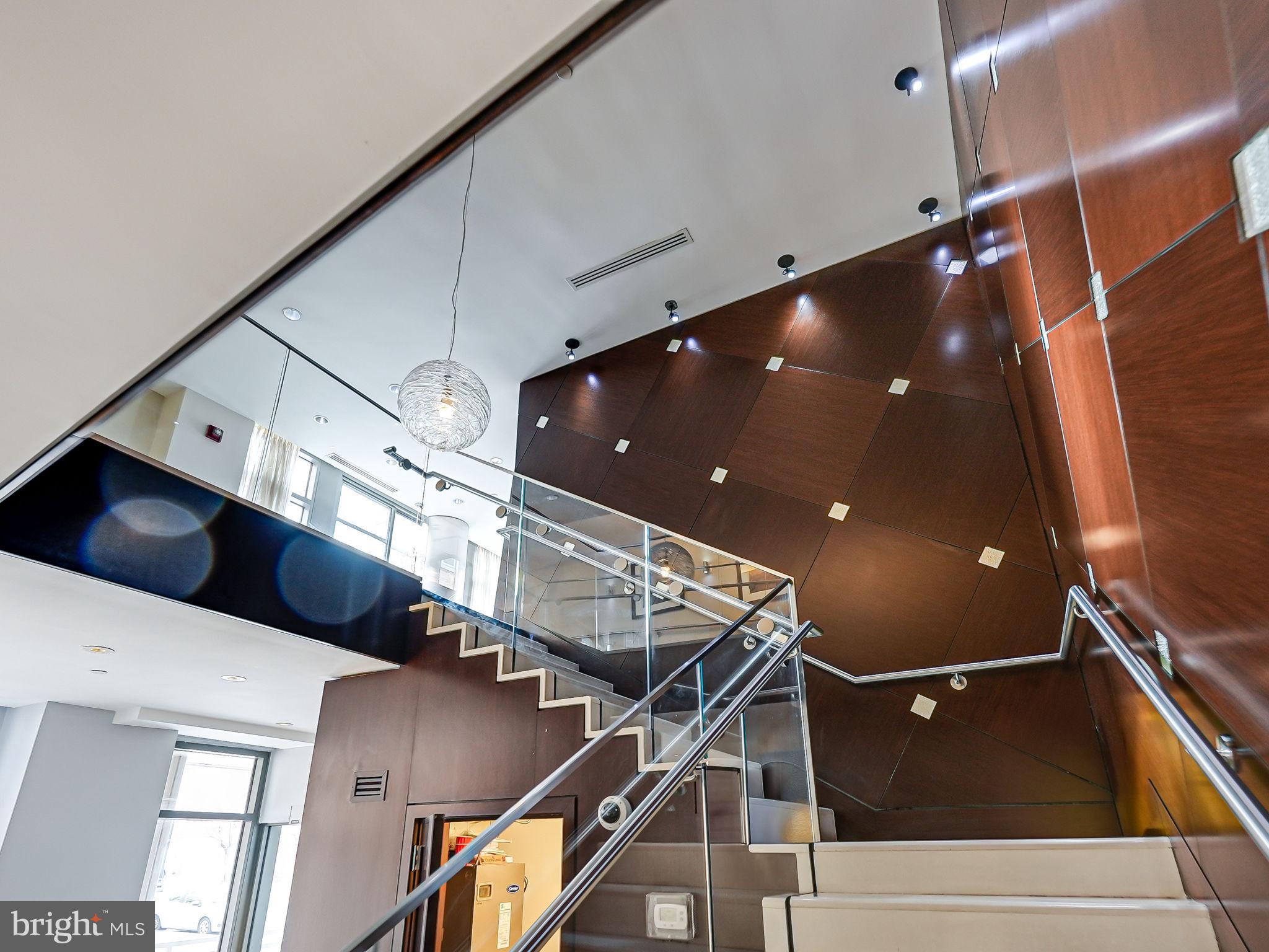 440 L Street Northwest, Unit 809 Washington, DC 20001 - Photo 26 of 50 a view of entryway