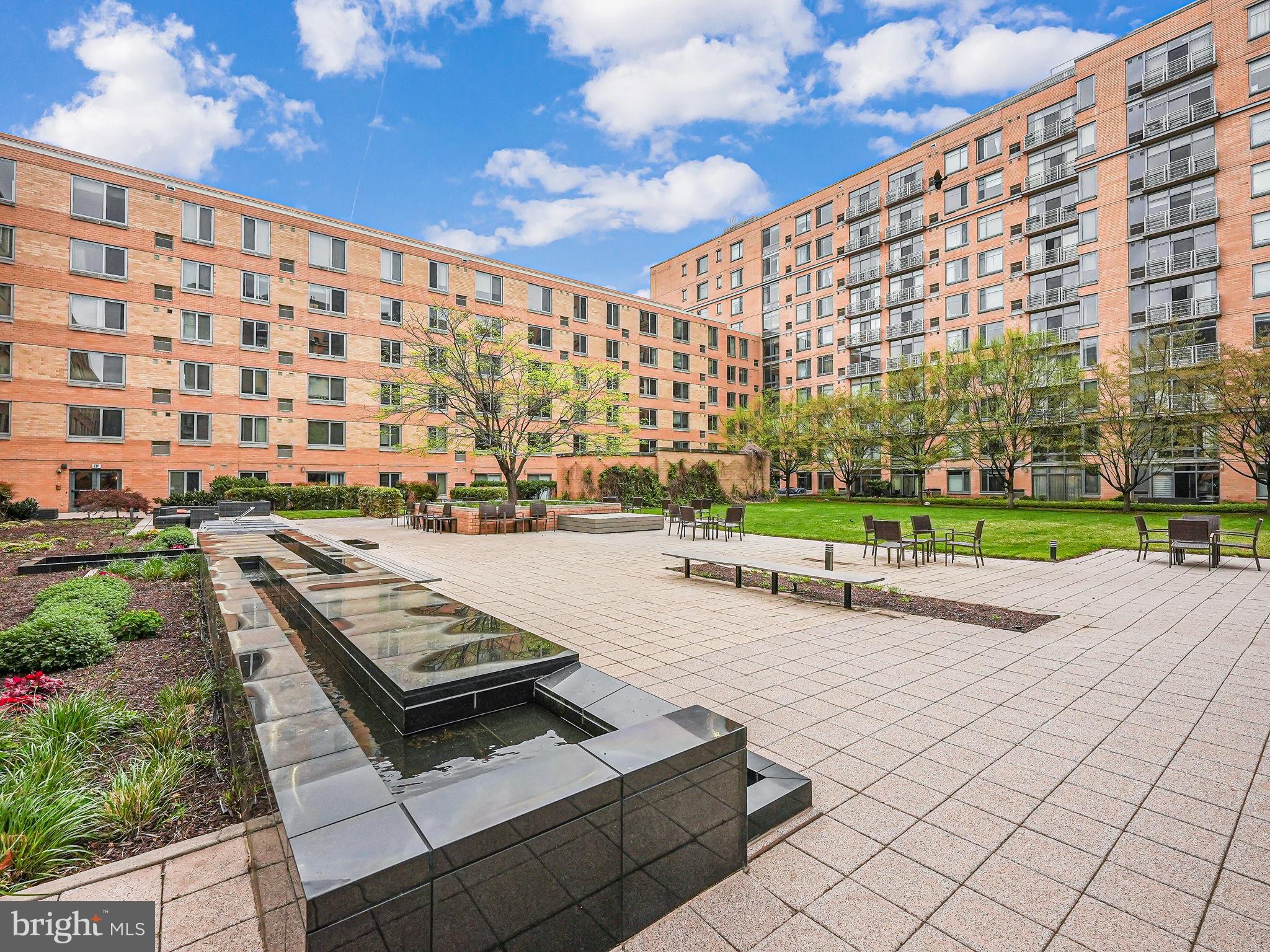 440 L Street Northwest, Unit 809 Washington, DC 20001 - Photo 43 of 50 a roof view