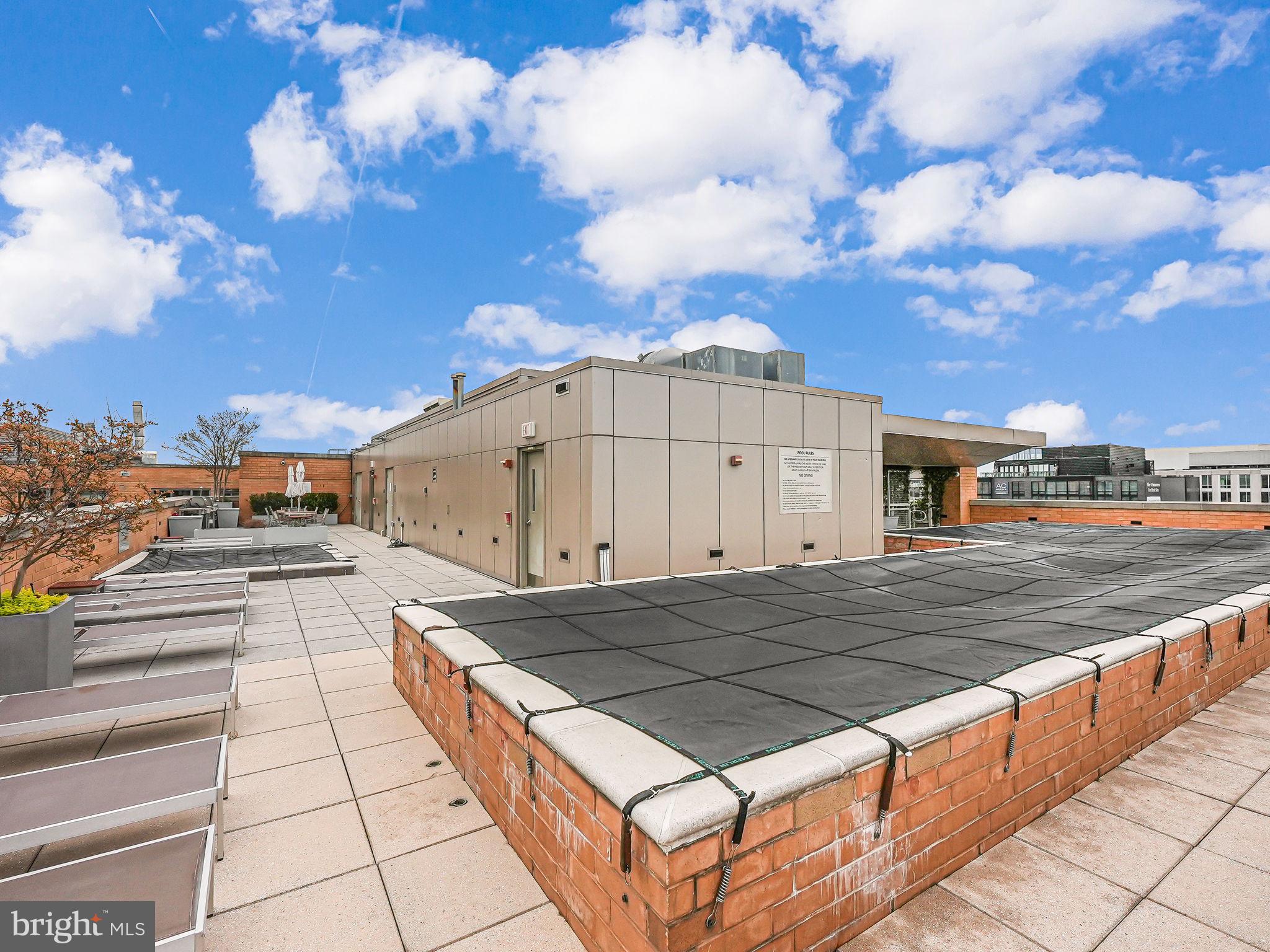440 L Street Northwest, Unit 809 Washington, DC 20001 - Photo 46 of 50 a view of a terrace