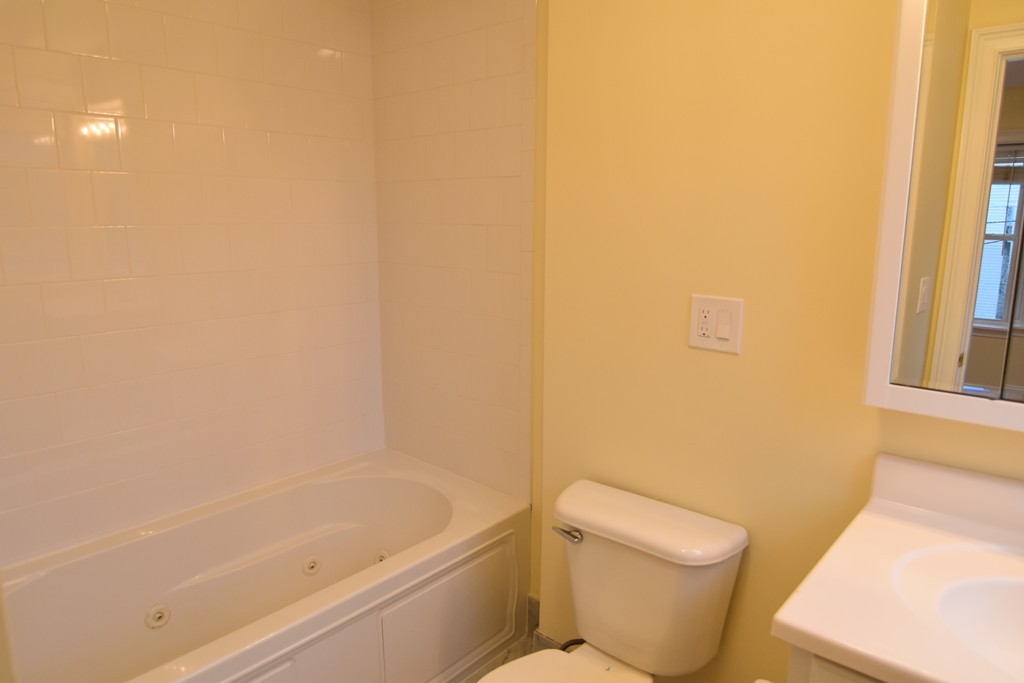120 D Street, Unit 2 Boston, MA 02127 - Photo 8 of 10