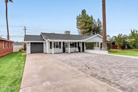 $950,000 | 4036 North 40th Place, Phoenix, AZ 85018