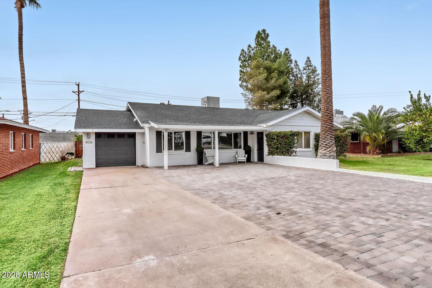 4036 North 40th Place Phoenix, AZ 85018 - Photo 2 of 29 4036 North 40th Place - Web Quality - 00