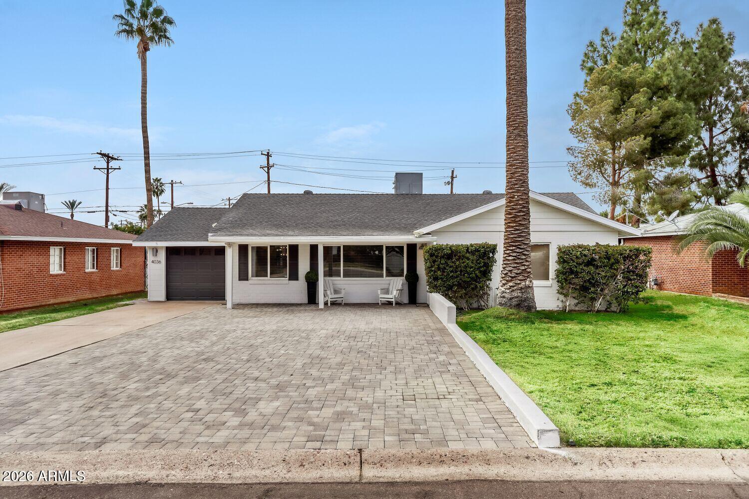 4036 North 40th Place Phoenix, AZ 85018 - Photo 3 of 29 4036 North 40th Place - Web Quality - 00