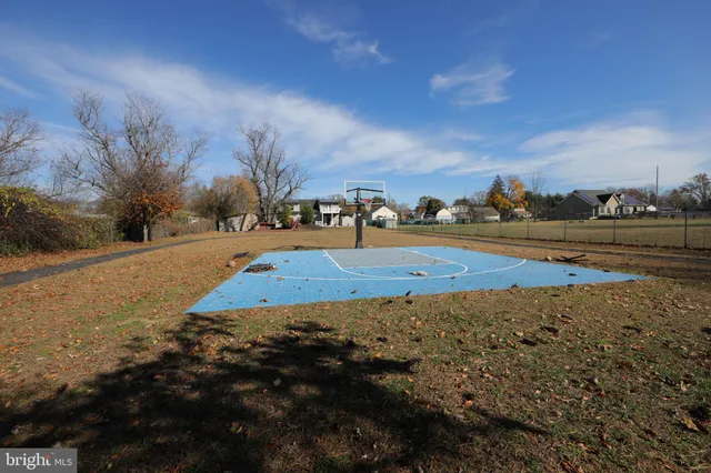 $600,000 | 220 Landing Road, Blackwood, NJ 08012