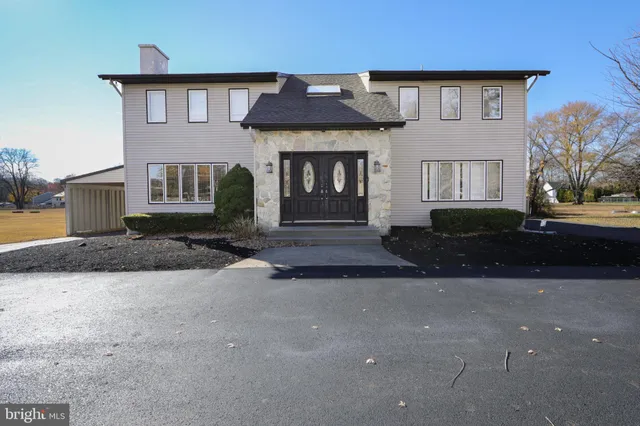 $600,000 | 220 Landing Road, Blackwood, NJ 08012