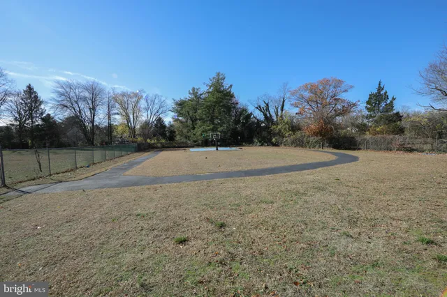 $600,000 | 220 Landing Road, Blackwood, NJ 08012