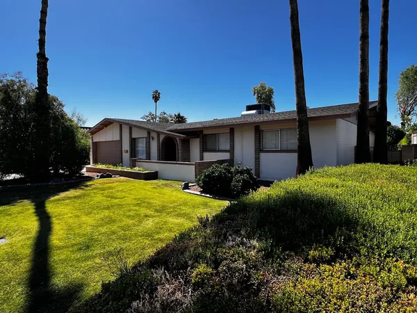 $2,875 | 2131 East Palmcroft Drive, Tempe, AZ 85282