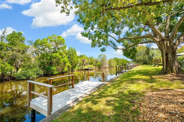 $150,000 | 11280 West Bayshore Drive, Unit 66, Crystal River, FL 34429