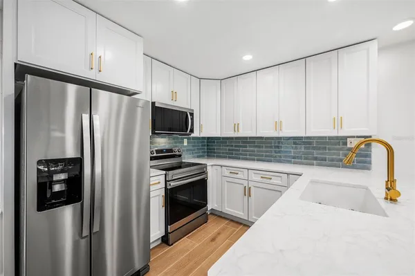 $150,000 | 11280 West Bayshore Drive, Unit 66, Crystal River, FL 34429