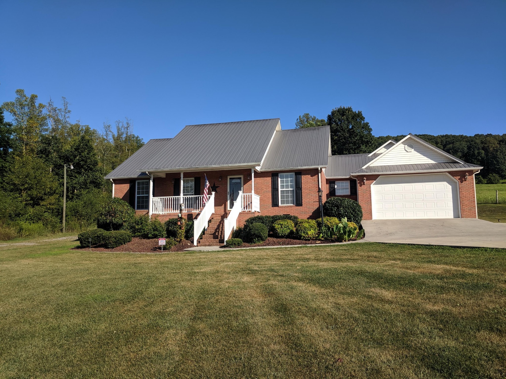 3691 Stockton Valley Road Loudon, TN 37774 - Photo 1 of 38 a front view of a house with a yard