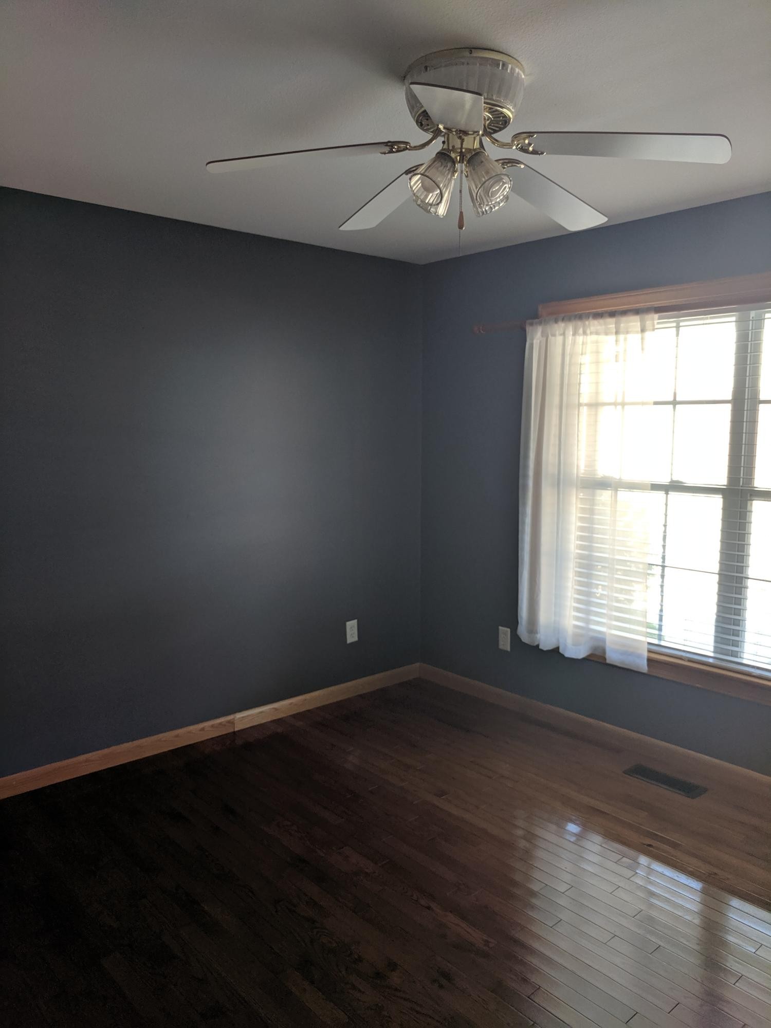 3691 Stockton Valley Road Loudon, TN 37774 - Photo 32 of 38 a view of an empty room with a window