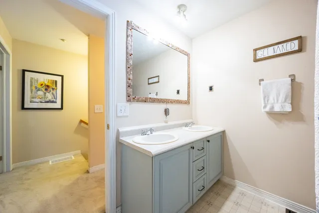 $399,999 | 15 A Intervale Court, Hudson, NH 03051