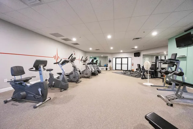 $399,999 | 15 A Intervale Court, Hudson, NH 03051