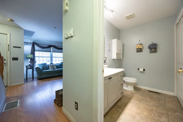 $399,999 | 15 A Intervale Court, Hudson, NH 03051